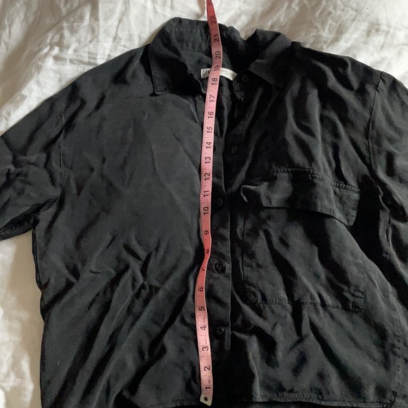 Oversized button crop - Picture 6 of 7